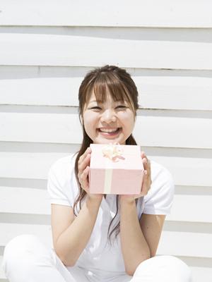 デジタルサイネージの価格徹底比較！最適モデルの選び方と導入後のサポートガイド